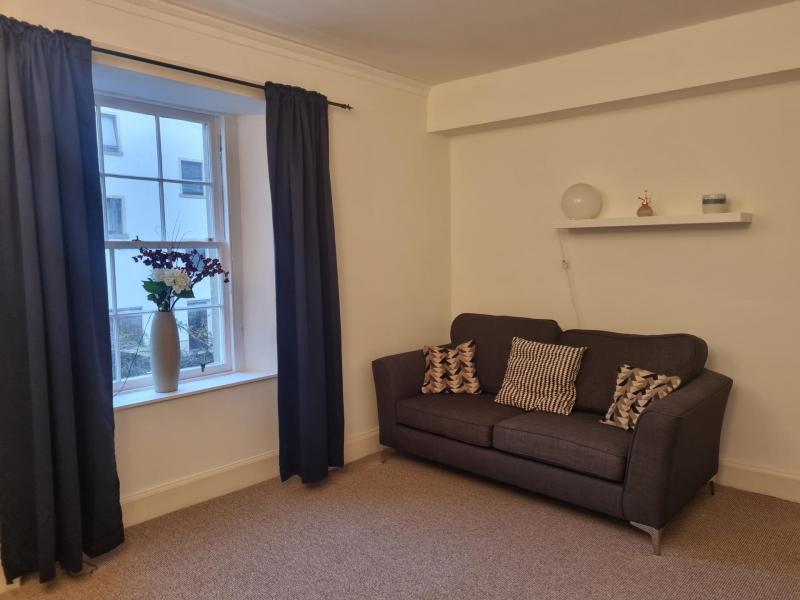 One bedroom property to let, Clarence Street, Stockbridge